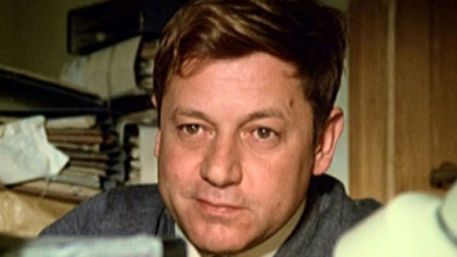 Paolo Villaggio nel primo film di Fantozzi