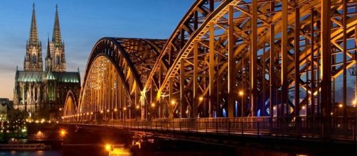 Alemanha est&aacute; com mais de 200 mil vagas.