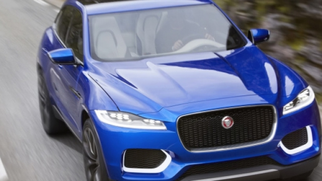 Ecco la nuova Jaguar F-Pace, il suv Inglese