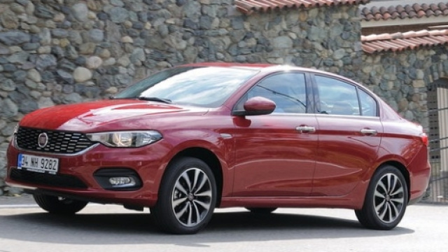 Nuova Fiat Tipo 2016: in arrivo a breve