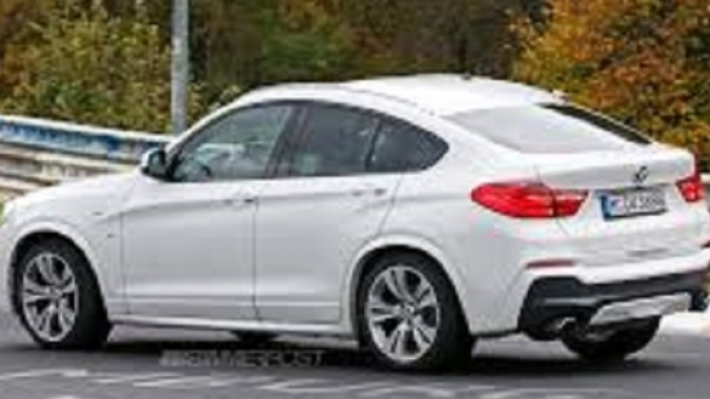 Ecco finalmente la nuova Bmw X4 M40i
