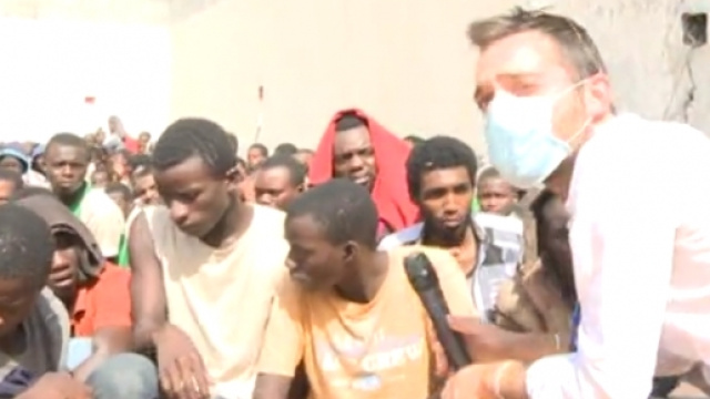 Terrore e disperazione fra i migranti in Libia