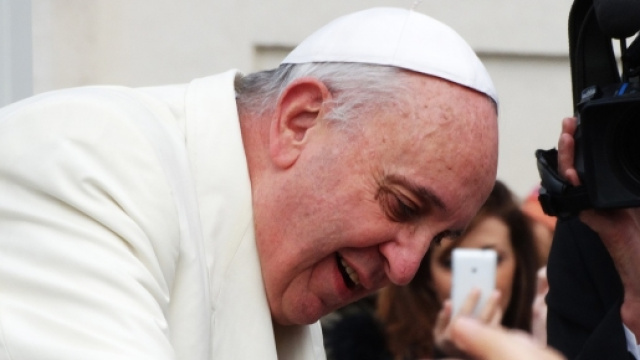 Papa Francesco e il presunto tumore benigno