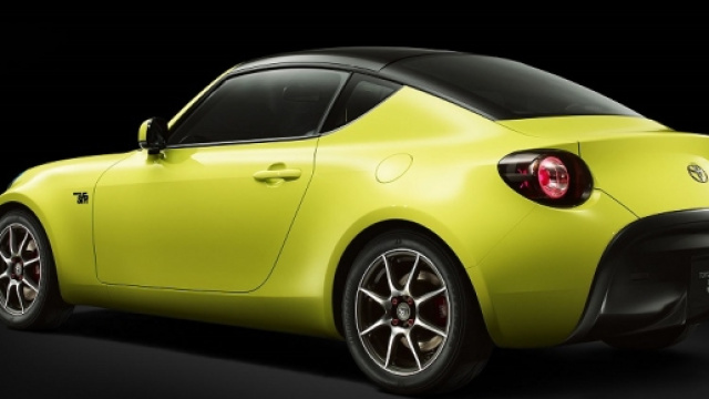 Nuova Toyota SF-R: rivale della Fiat 124 spider?