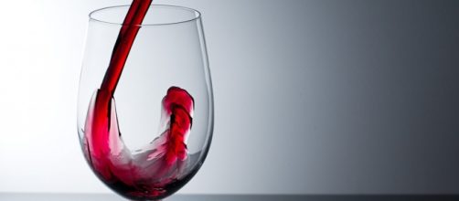 Copa de vino tinto, buena para el coraz&oacute;n