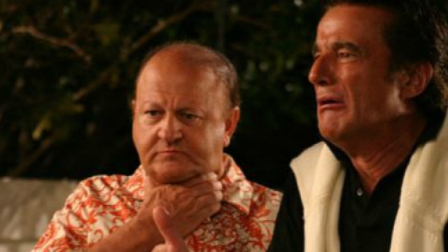 Boldi e De Sica in una scena insieme