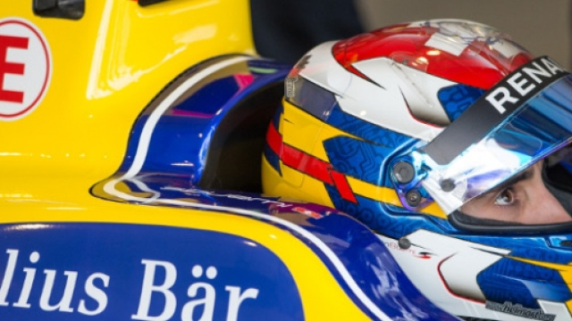 S&eacute;bastien Buemi su Renault SRT-01E