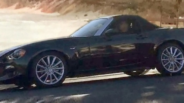 Fiat 124 Spider: debutto tra meno di un mese