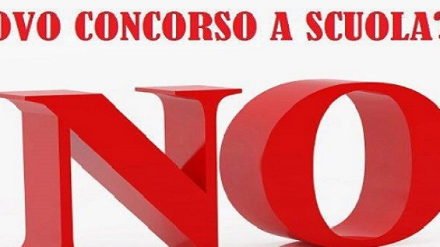 Lo slogan di protesta dei docenti precari