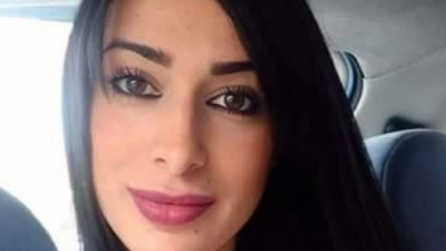 Alessia Messina, felice con l'amica Alessandra?