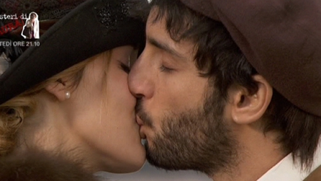 Replica streaming Il Segreto del 25 ottobre 2015