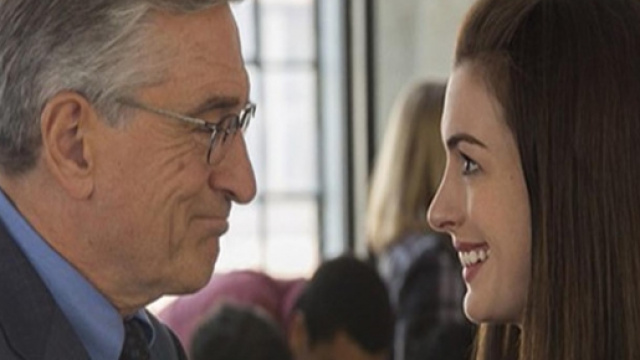 De Niro e Hathaway ne "Lo stagista inspettato"