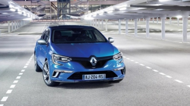 Nuova Renault Megane: foto stabilimento Renault