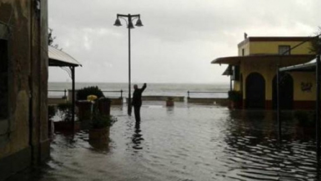 Allagamento sul lungomare di Crotone