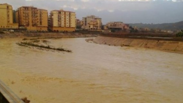 Il fiume Esaro che attraversa Crotone
