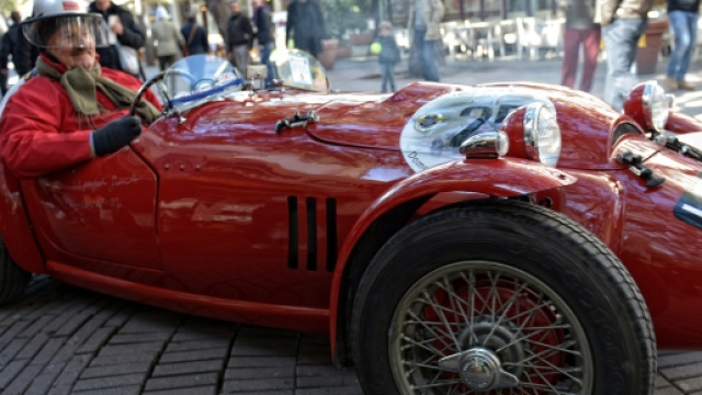 Un'immagine di un automobile storica