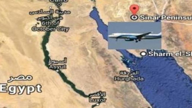 aereo precipita in Egitto dopo decollo
