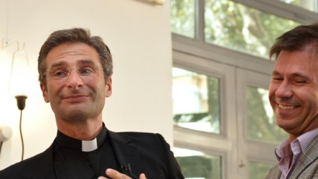 Charamsa, coming out storico in Vaticano