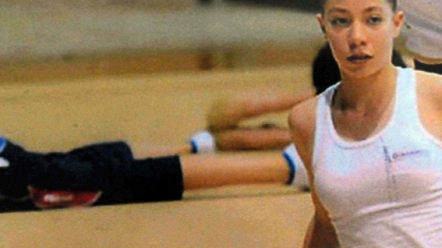 La tredicenne Yara Gambirasio ripresa in palestra