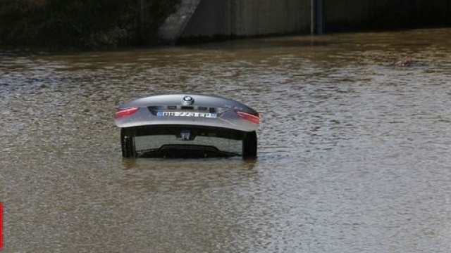 Maltempo in Francia, homepage lemonde.fr