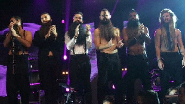 Le d&eacute;fil&eacute; de LA BARBIERE DE PARIS