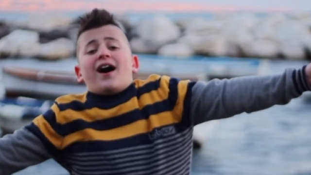 Matteo Milazzo nel video 'T'amo'