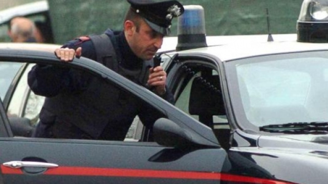 I carabinieri in azione durante il blitz