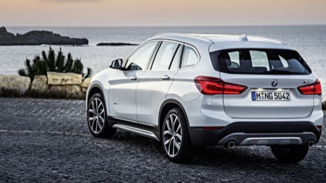 Nuova Bmw X1 presentata a Francoforte 2015