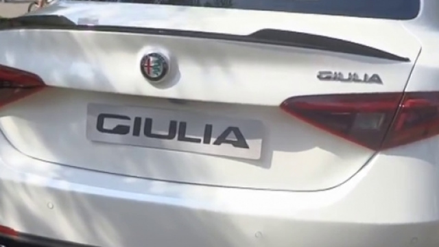 Alfa Romeo Giulia 2.0 TBI da 330 cavalli