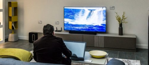 TV 4K - Explos&atilde;o no com&eacute;rcio n&atilde;o se justifica