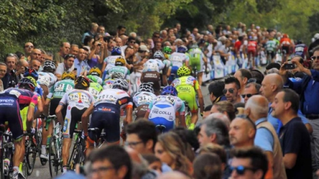Lo spettacolo del Giro dell'Emilia