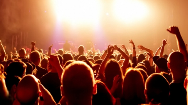 Scaletta concerto Max Pezzali 2015