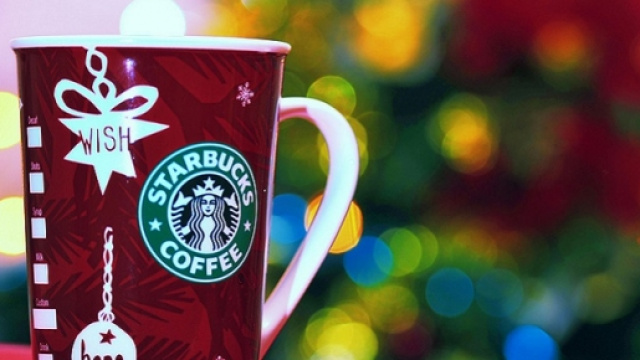 Un bicchiere di Natale di Starbucks