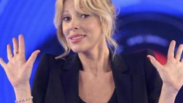 Alessia Marcuzzi durante la trasmissione