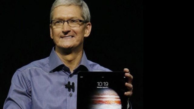 Tim Cook e il nuovo "iPad Pro"