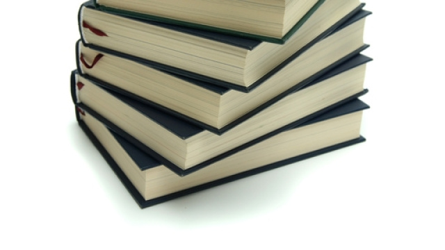 Dona un libro per Elisa, scomparsa a soli 11 anni