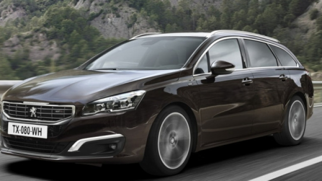 La nuova peugeot 308 SW BLUEHDI