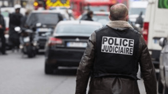 Attentati multipli a Parigi: coprifuoco