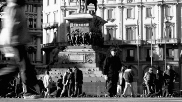 Dopo sette anni in auto ottiene alloggio a Milano