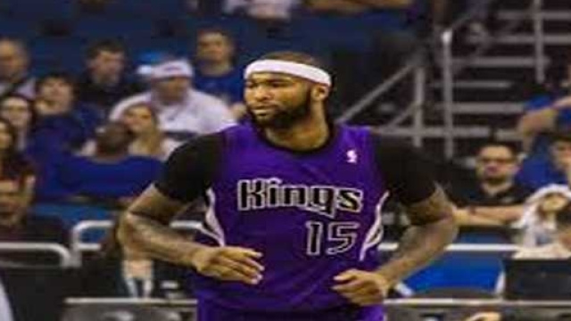 Cousins in rotta con coach Karl