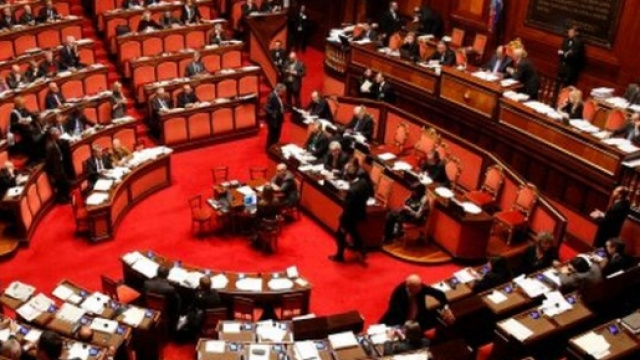 Sondaggi politici a confronto 16 novembre 2015.