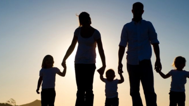 Sostegno a 1200 famiglie a rischio povert&agrave;