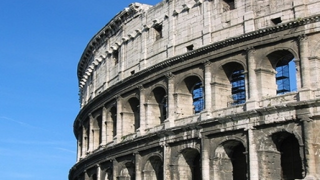 Alex Fiore Vista vicina al Colosseo a Roma