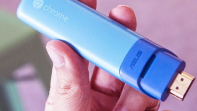 Google Chromebit trasforma la propria TV in un PC.