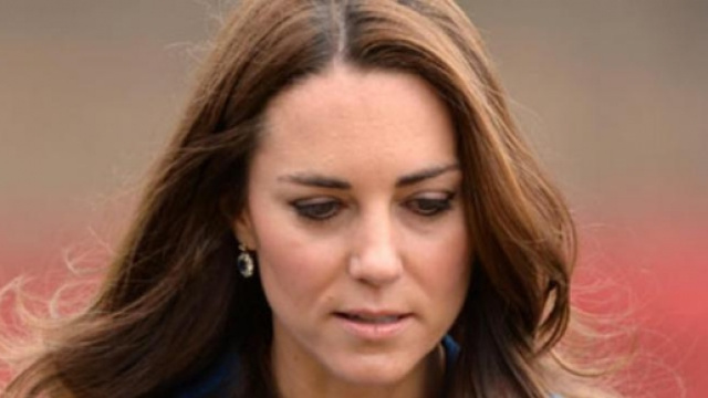 Kate Middleton assorta nei pensieri