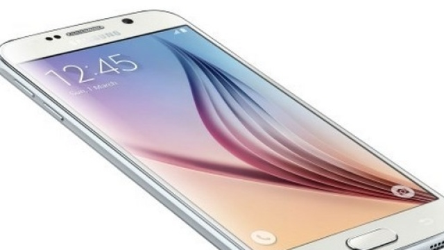 Il nuovo Samsung Galaxy S6 Edge.
