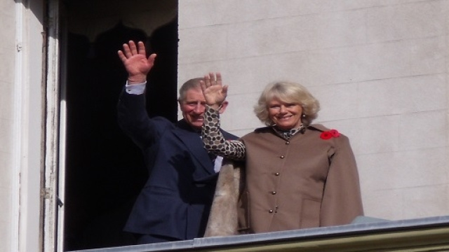 Carlo e Camilla: scherzi e momenti imbarazzanti