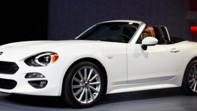 Nuova Fiat 124 Spider in mostra a Los Angeles