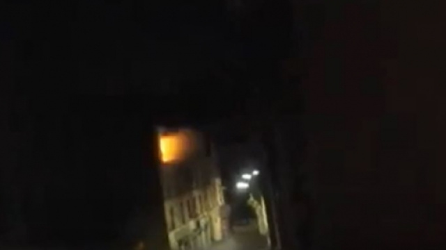 Video esplosione blitz Saint-Denis Parigi