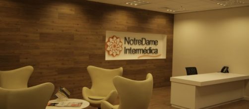 Curr&iacute;culos devem ser enviados at&eacute; 15 de dezembro.